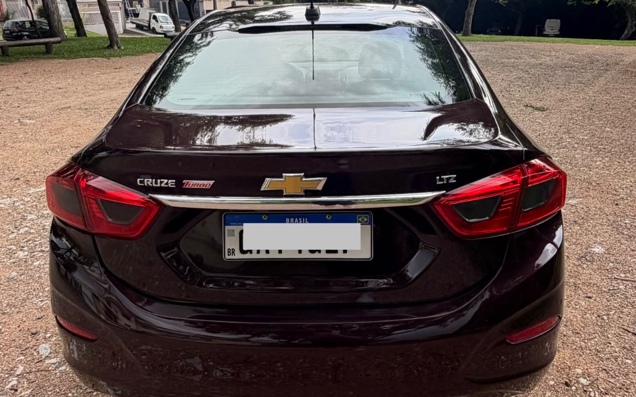imagem-https://www.socarrao.com.br/sc-vehicle-images-prod/1675116/1779470322678-SU1HXzg2OTguanBlZw.jpeg