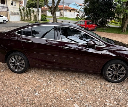 Chevrolet Cruze 2018 Vermelho — foto 1 de 3