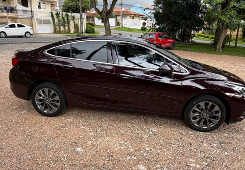 Chevrolet Cruze 2018 Vermelho — foto 1 de 3
