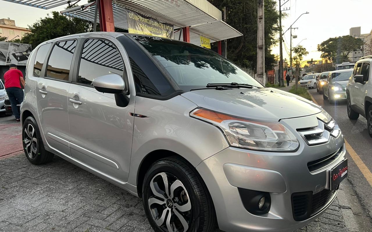 imagem-https://www.socarrao.com.br/sc-vehicle-images-prod/1676652/1779916110510-My5qcGc.jpg