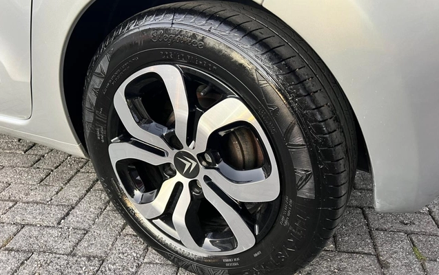 imagem-https://www.socarrao.com.br/sc-vehicle-images-prod/1676652/1779916111677-MTUuanBn.jpg