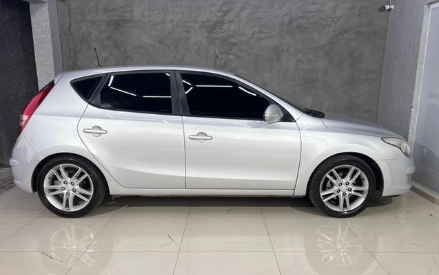 imagem-https://www.socarrao.com.br/sc-vehicle-images-prod/1677417/1787769916488-8112992_5_B_ff7811b392.jpeg