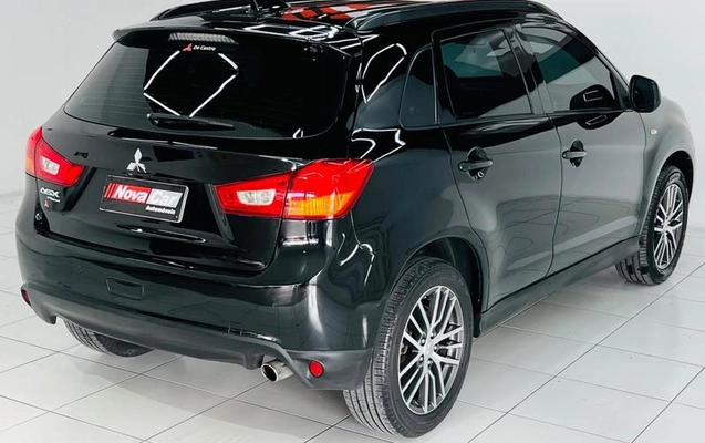 imagem-https://www.socarrao.com.br/sc-vehicle-images-prod/1677653/1785955988396-8111238_7_B_877b1b04b0.jpeg