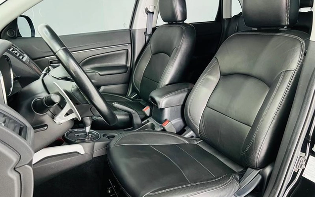 imagem-https://www.socarrao.com.br/sc-vehicle-images-prod/1677653/1785955988396-8111238_9_B_053eb376fa.jpeg