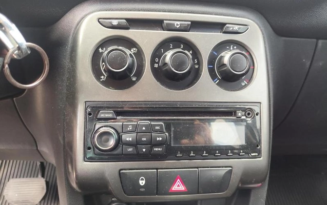 imagem-https://www.socarrao.com.br/sc-vehicle-images-prod/1677666/1782768034628-8113817_7_B_c0ece6e33a.jpeg