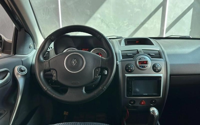 imagem-https://www.socarrao.com.br/sc-vehicle-images-prod/1677679/1779472963107-8114293_13_B_a47db97a8a.jpeg