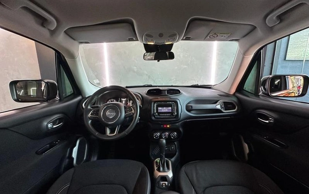 imagem-https://www.socarrao.com.br/sc-vehicle-images-prod/1678195/1779473784671-8114389_12_B_eec60eb350.jpeg