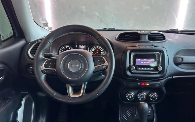 imagem-https://www.socarrao.com.br/sc-vehicle-images-prod/1678195/1779473784672-8114389_14_B_49a71e9af7.jpeg