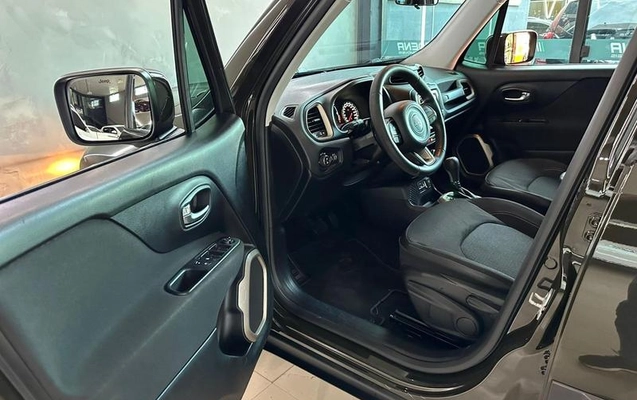 imagem-https://www.socarrao.com.br/sc-vehicle-images-prod/1678195/1779473784677-8114389_13_B_fd70f50450.jpeg