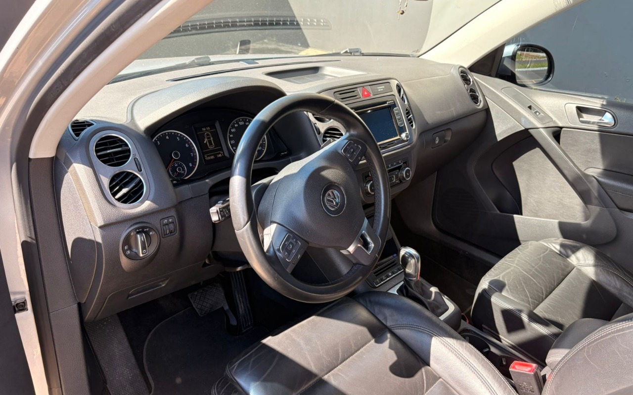 imagem-https://www.socarrao.com.br/sc-vehicle-images-prod/1678223/1779474687798-V2hhdHNBcHAgSW1hZ2UgMjAyNi0wNS0yMiBhdCAxMy41NC4wNiAoMSkuanBlZw.jpeg