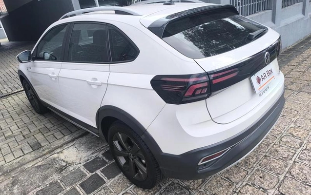 imagem-https://www.socarrao.com.br/sc-vehicle-images-prod/1678384/1784656453217-8114452_12_B_e98ab2ac89.jpeg