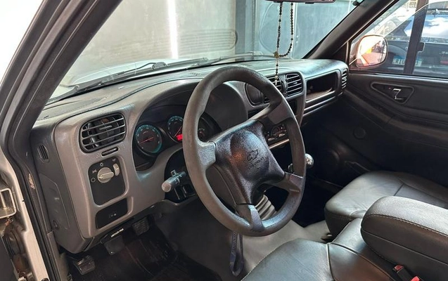 imagem-https://www.socarrao.com.br/sc-vehicle-images-prod/1678815/1779474988506-8114430_9_B_ce2e55f300.jpeg