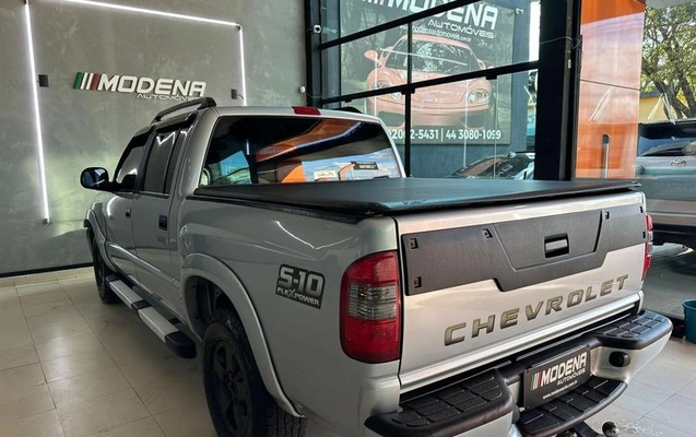 imagem-https://www.socarrao.com.br/sc-vehicle-images-prod/1678815/1779474988519-8114430_7_B_5351a08183.jpeg