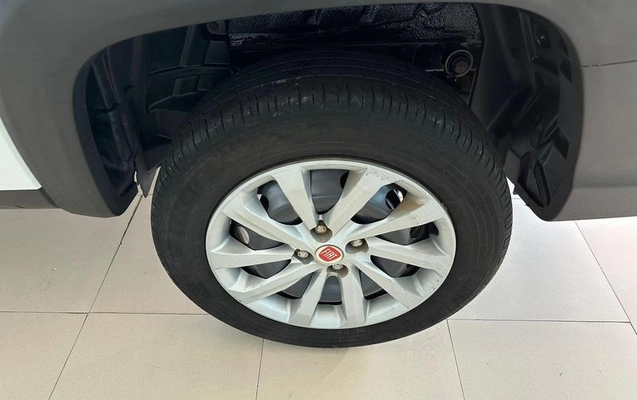 imagem-https://www.socarrao.com.br/sc-vehicle-images-prod/1679032/1779475200624-8114598_6_B_5a5e5cc538.jpeg