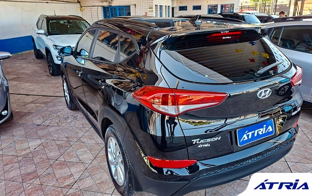 imagem-https://www.socarrao.com.br/sc-vehicle-images-prod/1679257/1788200014520-54c45f1f-cbc4-43f3-b5a1-4000352fb44f.jpg