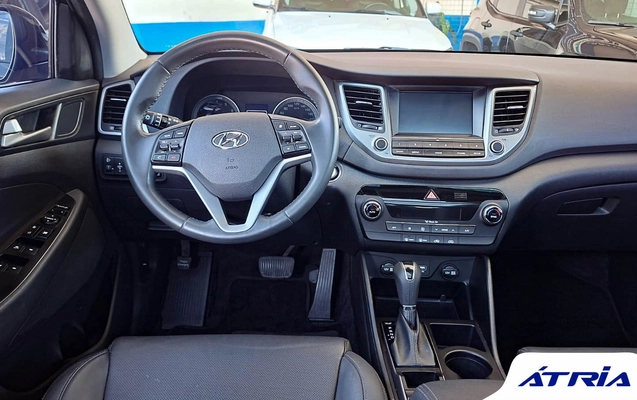 imagem-https://www.socarrao.com.br/sc-vehicle-images-prod/1679257/1788200014523-b9aaf5c3-ced8-40e0-988e-915a2e9c5265.jpg