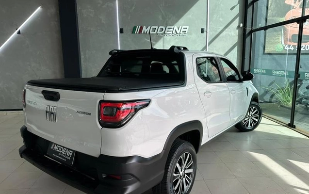 imagem-https://www.socarrao.com.br/sc-vehicle-images-prod/1679351/1779475750154-8114624_1_B_37e4ee66d4.jpeg