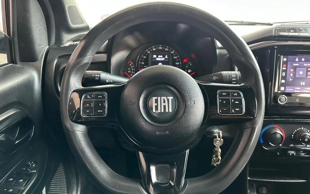 imagem-https://www.socarrao.com.br/sc-vehicle-images-prod/1679351/1779475750166-8114624_14_B_5296eda034.jpeg