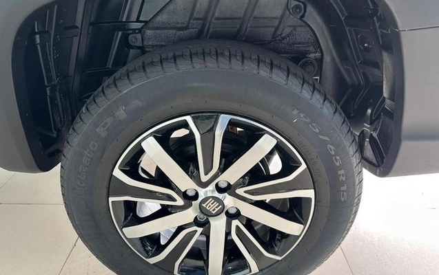 imagem-https://www.socarrao.com.br/sc-vehicle-images-prod/1679351/1779475750170-8114624_6_B_5a82c8f483.jpeg