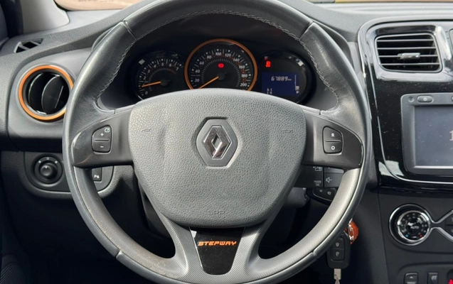imagem-https://www.socarrao.com.br/sc-vehicle-images-prod/1680790/1779478190673-5_042718.jpg