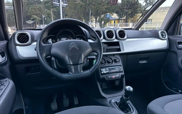 imagem-https://www.socarrao.com.br/sc-vehicle-images-prod/1680848/1779478337266-7_104834.jpg