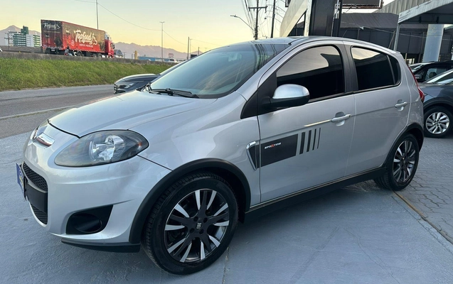 imagem-https://www.socarrao.com.br/sc-vehicle-images-prod/1680886/1779483341123-d904f907b2884005860ebe894b2e3868_1779480486481.jpg
