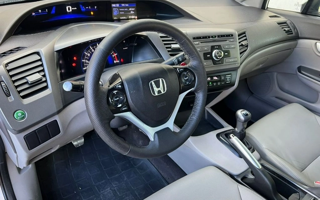 imagem-https://www.socarrao.com.br/sc-vehicle-images-prod/1680935/1779478649584-gb-94e9cb6.jpeg