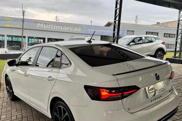 imagem-https://www.socarrao.com.br/sc-vehicle-images-prod/1681096/1785441003319-8115107_18_B_b28008e8d1.jpeg