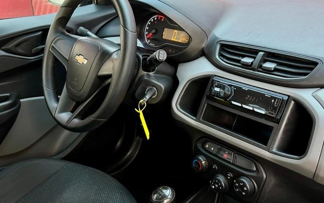 imagem-https://www.socarrao.com.br/sc-vehicle-images-prod/1681555/1787844214407-8016473_12_B_0be8b2af8c.jpeg