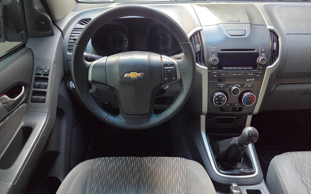 imagem-https://www.socarrao.com.br/sc-vehicle-images-prod/1681934/1779480194780-MTAwMDQ1ODcxMS5qcGc.jpg