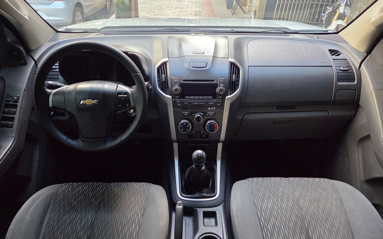 imagem-https://www.socarrao.com.br/sc-vehicle-images-prod/1681934/1779480194891-MTAwMDQ1ODcxMC5qcGc.jpg