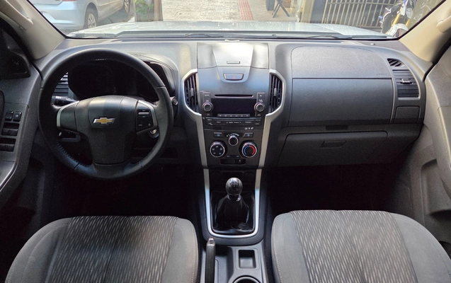 imagem-https://www.socarrao.com.br/sc-vehicle-images-prod/1681934/1779480194891-MTAwMDQ1ODcxMC5qcGc.jpg