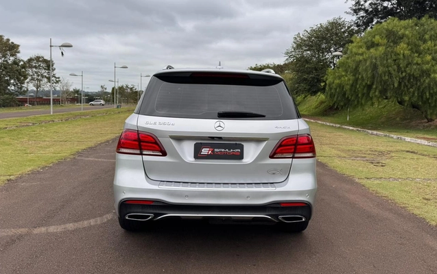 imagem-https://www.socarrao.com.br/sc-vehicle-images-prod/1682128/1779480591326-V2hhdHNBcHAgSW1hZ2UgMjAyNi0wNS0yMiBhdCAxNS4wMi4xMi5qcGVn.jpeg