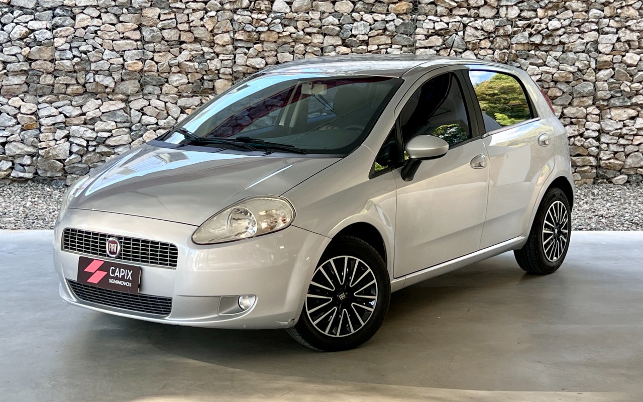 Fiat Punto HLX 1.8 Flex 8V 5p na cor Prata em Curitiba / PR - 1682357