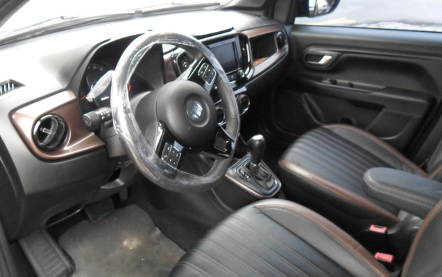 imagem-https://www.socarrao.com.br/sc-vehicle-images-prod/1682358/1779733827635-U0FNXzM0NjQuSlBH.JPG