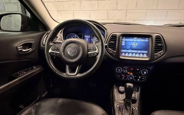imagem-https://www.socarrao.com.br/sc-vehicle-images-prod/1682540/1782826739661-8114388_4_B_6b3aa4c34e.jpeg