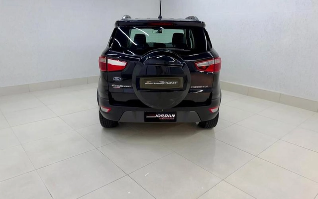 imagem-https://www.socarrao.com.br/sc-vehicle-images-prod/1683015/1791410772524-8115522_7_B_56b707f9b2.jpeg