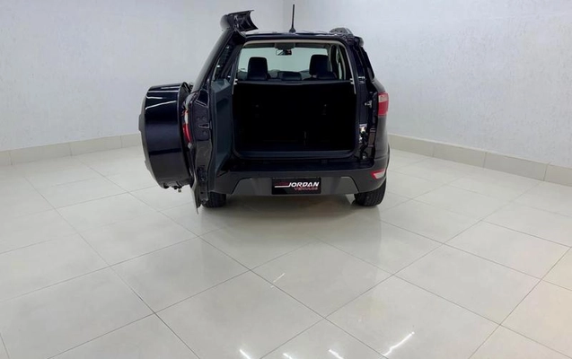 imagem-https://www.socarrao.com.br/sc-vehicle-images-prod/1683015/1791410772530-8115522_10_B_cef2a804e4.jpeg