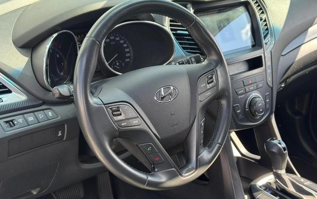 imagem-https://www.socarrao.com.br/sc-vehicle-images-prod/1683622/1789388537383-8105003_8_B_79d073ea50.jpeg