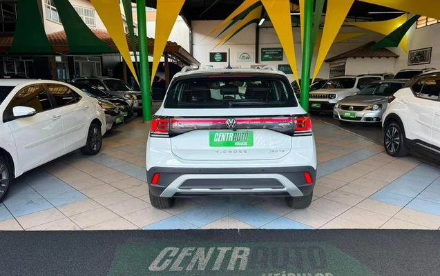 imagem-https://www.socarrao.com.br/sc-vehicle-images-prod/1684047/1789587815288-8115702_8_B_0c7d967c1b.jpeg