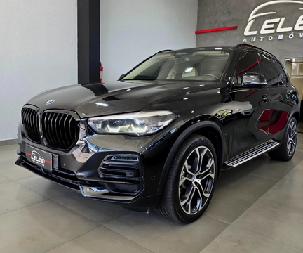 BMW X5 2019 Preto — foto 1 de 3