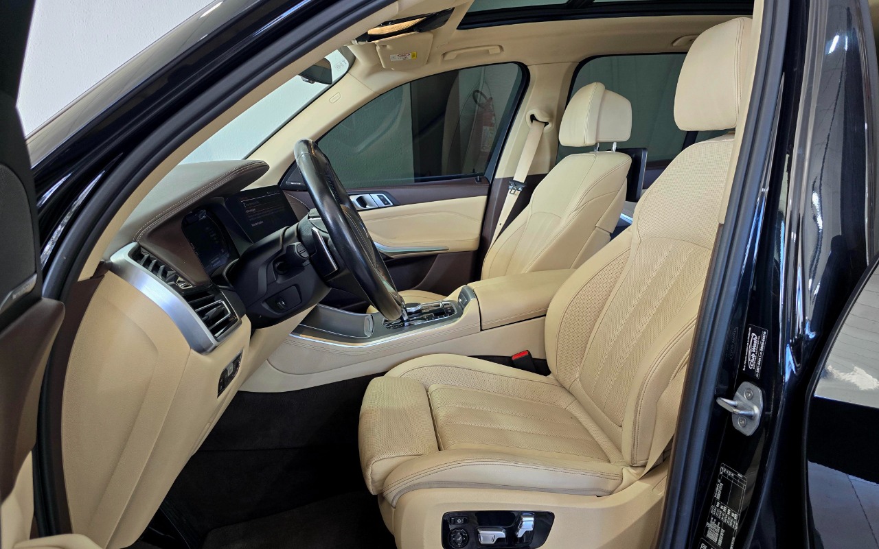 imagem-https://www.socarrao.com.br/sc-vehicle-images-prod/1685250/1779485703333-MjAyNjA1MjBfMTQyOTM1LmpwZw.jpg