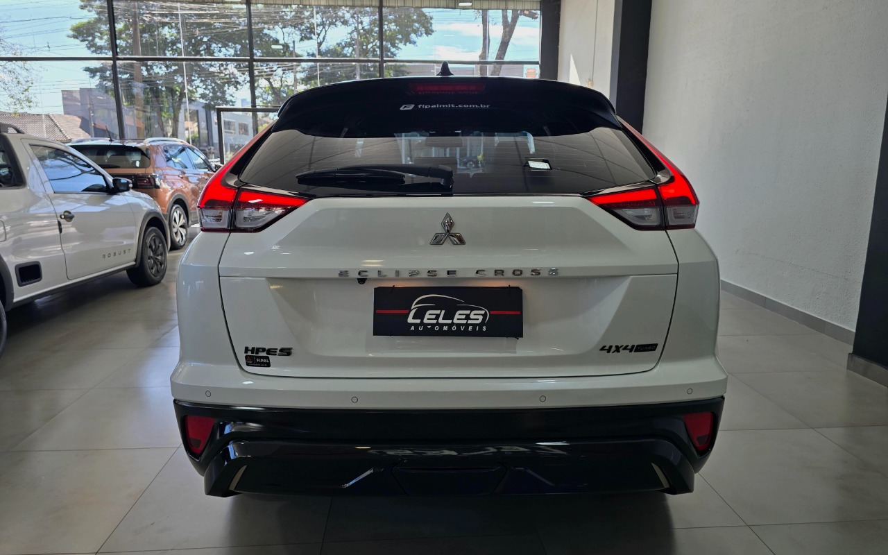 imagem-https://www.socarrao.com.br/sc-vehicle-images-prod/1685275/1779485889940-MjAyNjA1MjBfMTQwOTU1LmpwZw.jpg