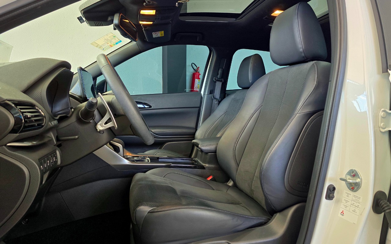 imagem-https://www.socarrao.com.br/sc-vehicle-images-prod/1685275/1779485890239-MjAyNjA1MjBfMTQxMDUyLmpwZw.jpg