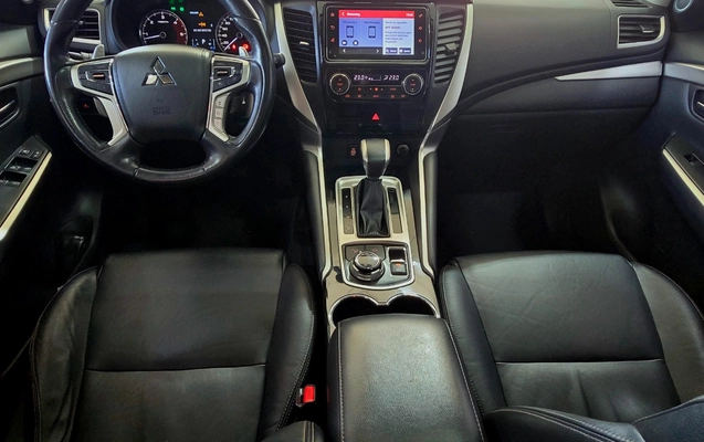 imagem-https://www.socarrao.com.br/sc-vehicle-images-prod/1685457/1779486019767-MjAyNjA1MjBfMTU1ODI1LmpwZw.jpg