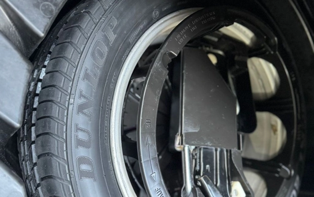 imagem-https://www.socarrao.com.br/sc-vehicle-images-prod/16877/1792160100640-gb-4d01834.jpg