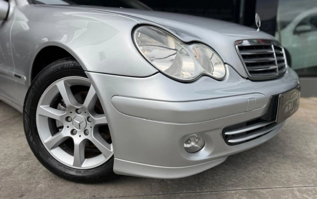 imagem-https://www.socarrao.com.br/sc-vehicle-images-prod/16877/1792160100641-gb-a6a9630.jpg