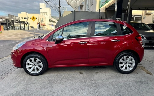 imagem-https://www.socarrao.com.br/sc-vehicle-images-prod/16930/1769988068563-7251527OR_1769513717_13_270.jpg
