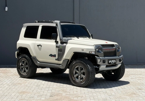 Troller T-4 2016 Branco — foto 1 de 3