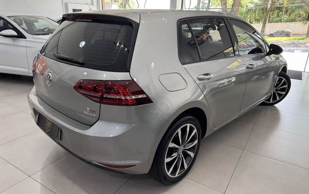 imagem-https://www.socarrao.com.br/sc-vehicle-images-prod/1696149/1779509524238-8_103709.jpg